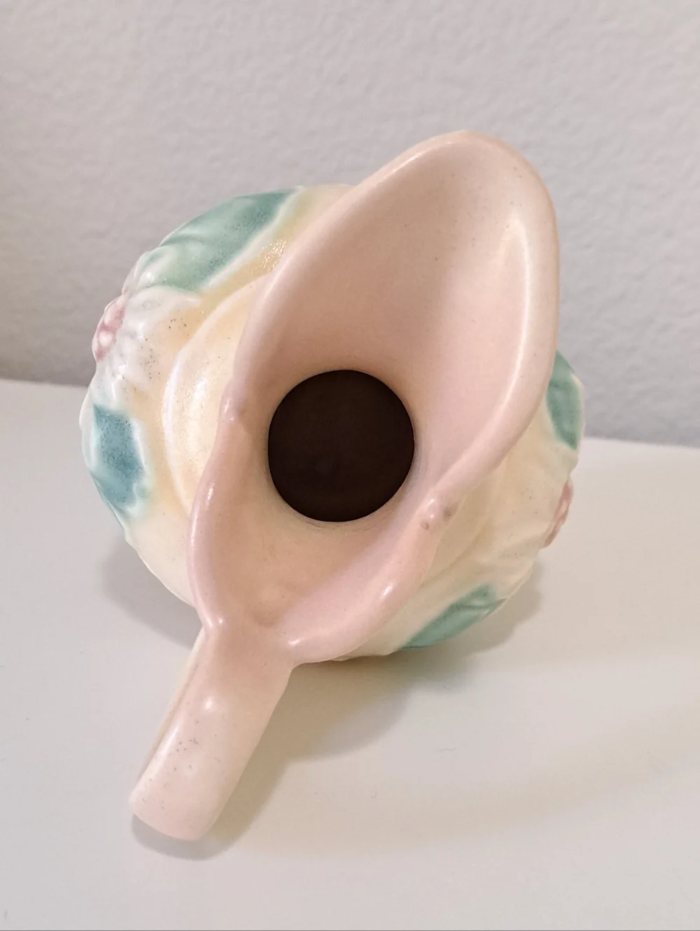Vintage Hull Art Pottery Water Lily Ewer Vase Pitcher L3 - 5 1/2-inch USA
